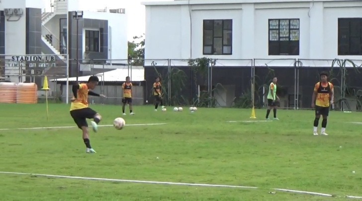 Arema FC Tak Tambah Pemain Asing