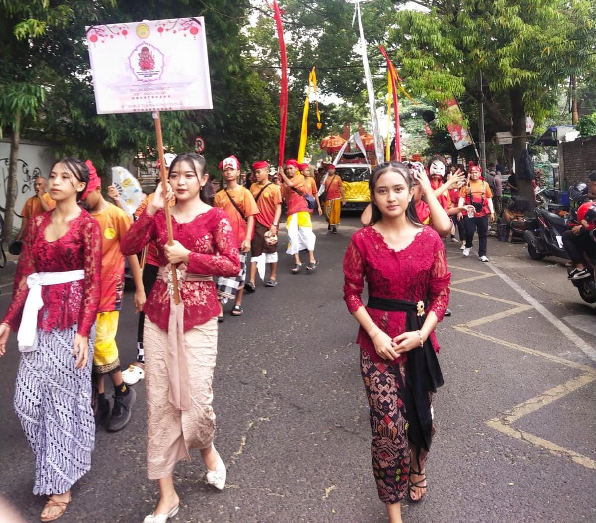 Suasana pelaksanaan Kirab Budaya 200 Tahun Klenteng Eng An Kiong, Sabtu (27/9/2025). (Dok. Istimewa)