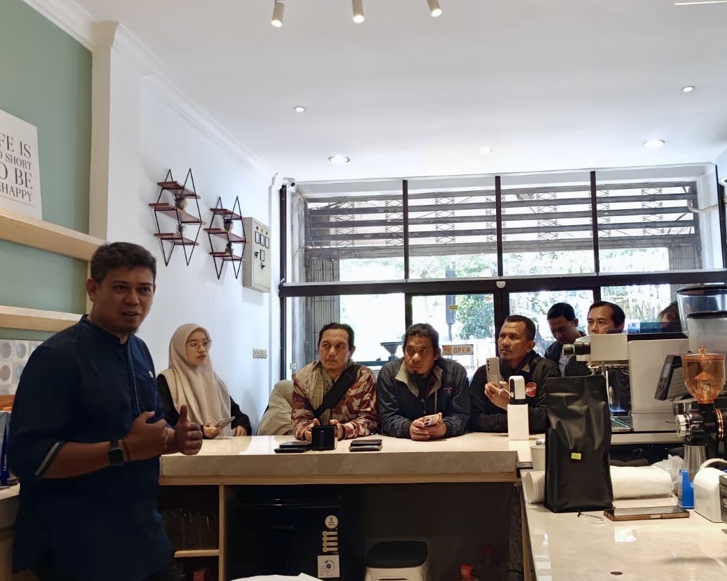 FH UB Latih Kemandirian Ekonomi Eks-Napiter Lewat Bisnis Kopi