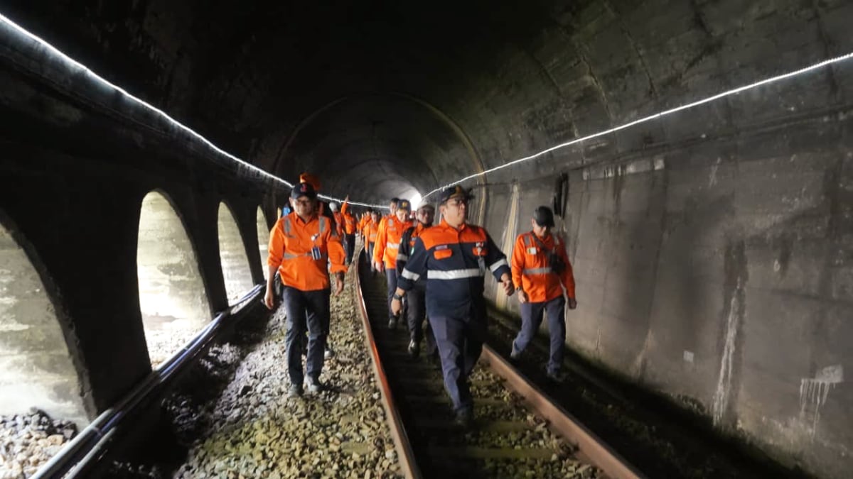Jelang Masa Angkutan Mudik Lebaran 2026, KAI Lakukan Pengecekan Jalur di Wilayah Malang Hingga Wlingi