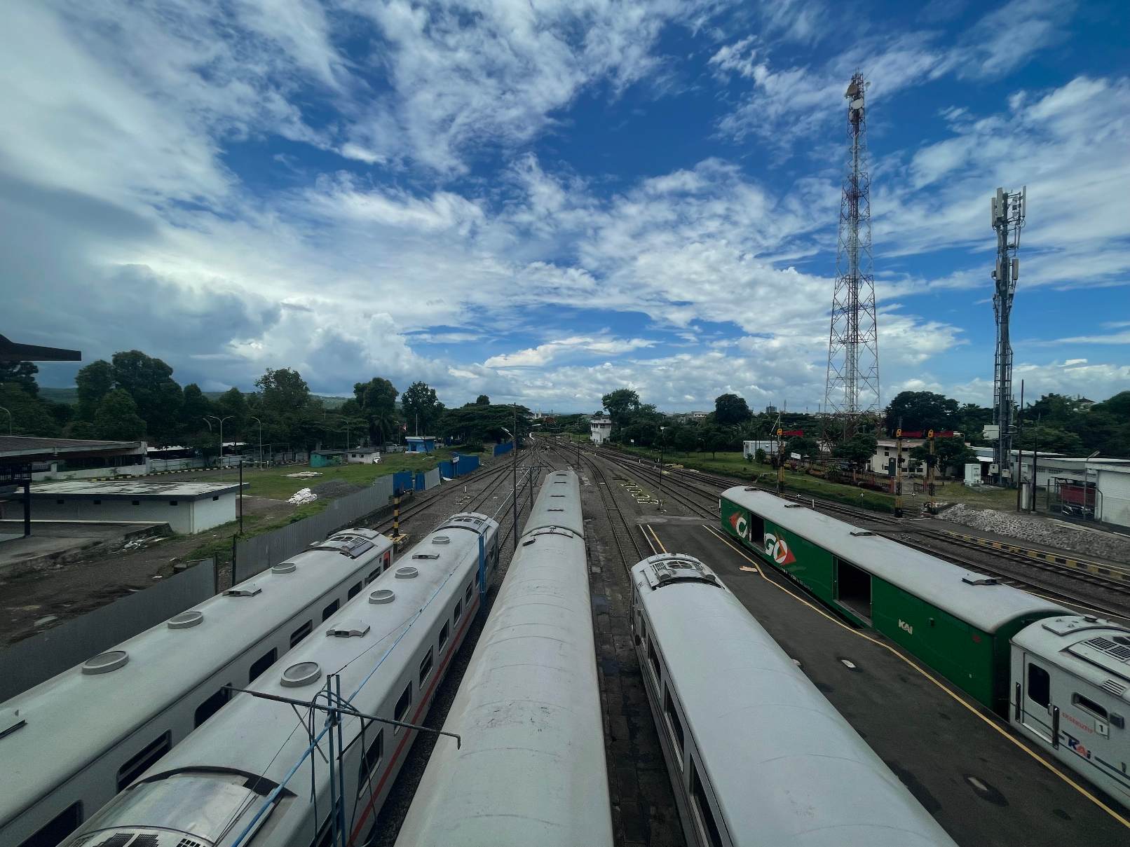 Deretan kereta api di Stasiun Kota Baru Malang (Dok Tagarjatim.id)