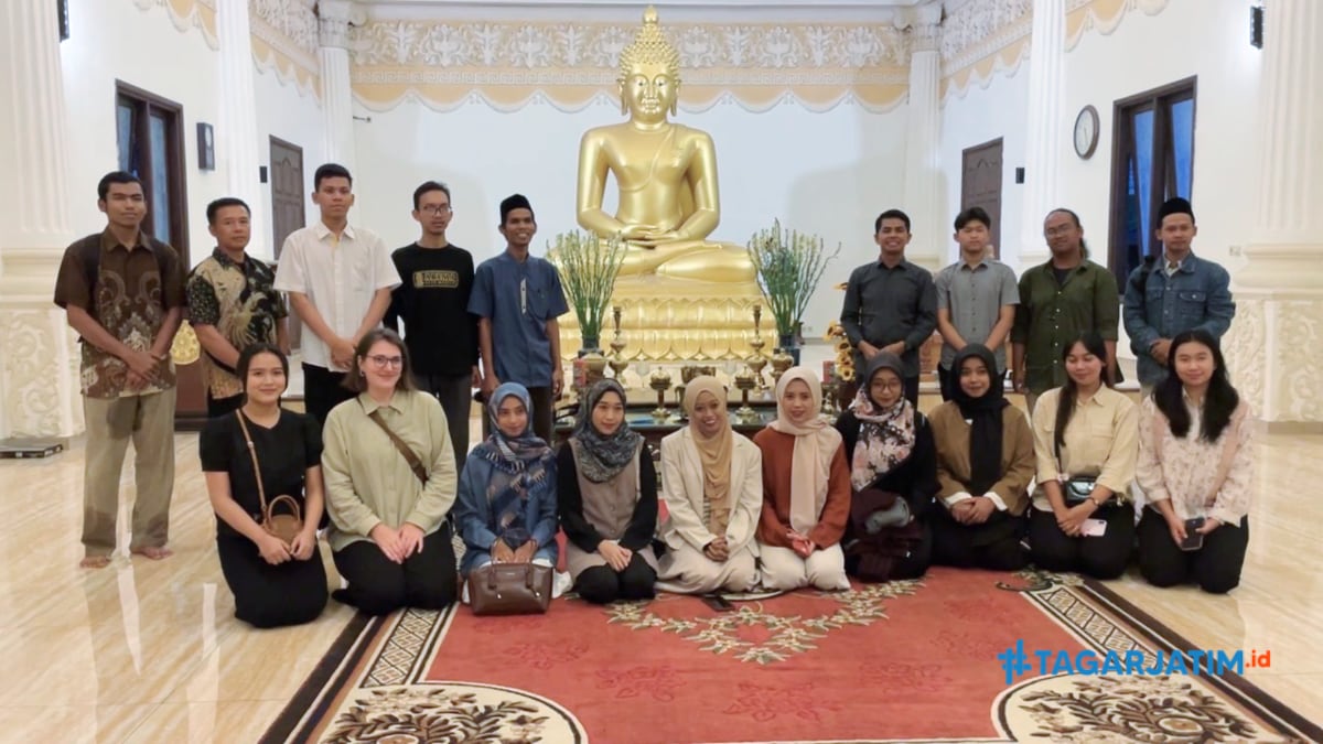 Gusdurian Malang Gelar Buka Bersama di Vihara Dharma Mitra Arama