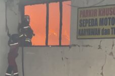 Gudang Penyimpanan Bahan Rokok di Kota Malang Ludes Terbakar, Diduga Korsleting Listrik