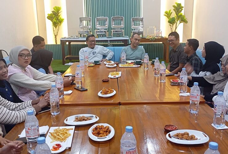 Ngopi Bareng Mahasiswa UWG, Kapolresta Malang Kota Bahas Miras, Narkoba dan Kejahatan Siber