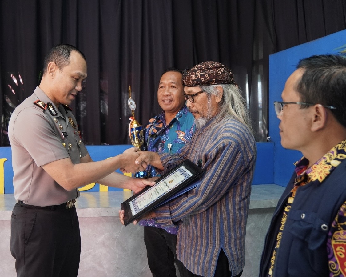 48 Tokoh Penggerak Keamanan Lingkungan Terima Penghargaan dari Kapolresta Malang Kota